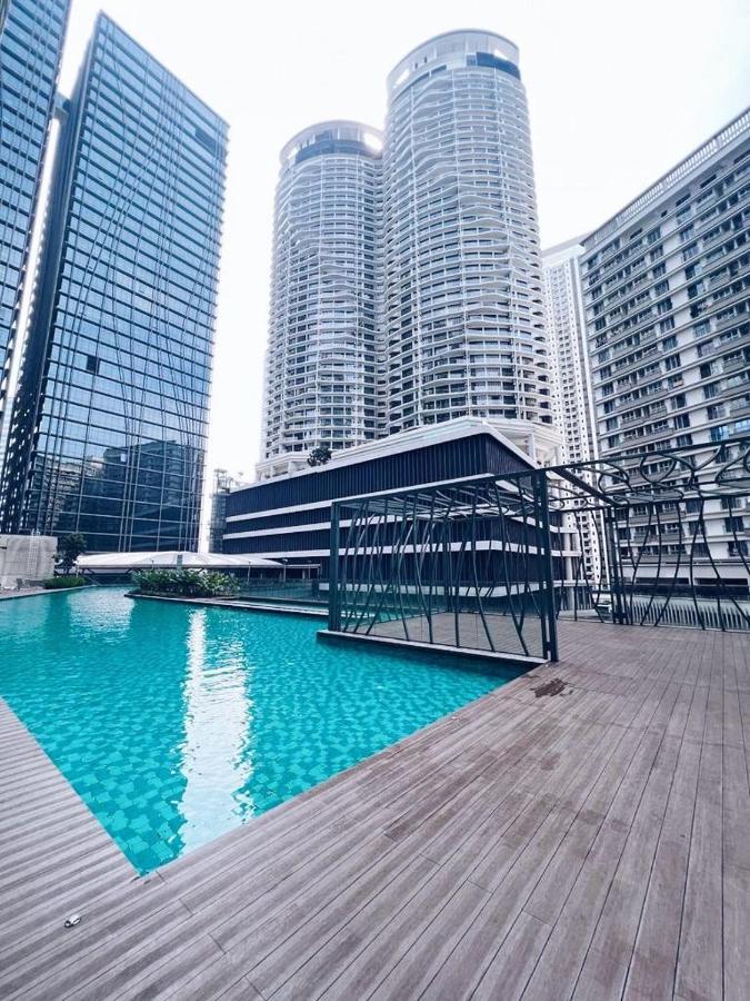 Connected Train 3 Bedrooms - Above Klgateway Mall 14 كوالالمبور المظهر الخارجي الصورة