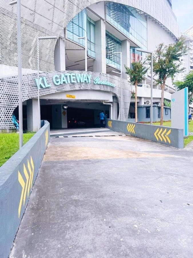 Connected Train 3 Bedrooms - Above Klgateway Mall 14 كوالالمبور المظهر الخارجي الصورة