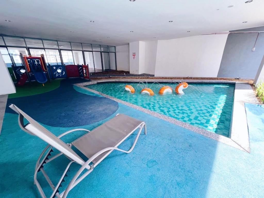 Connected Train 3 Bedrooms - Above Klgateway Mall 14 كوالالمبور المظهر الخارجي الصورة